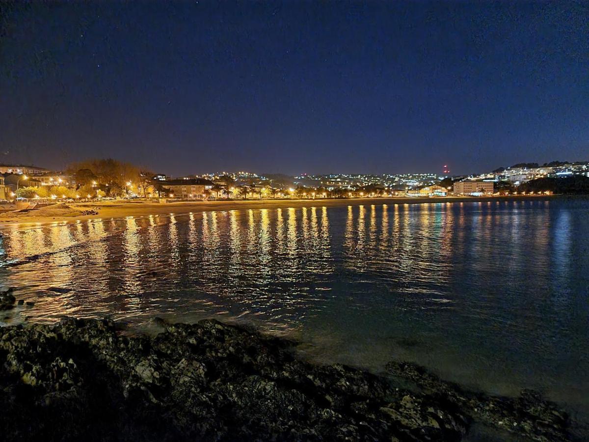 Precioso Atico Frente A La Playa De Santa Cristina Apartment A Coruna Bagian luar foto