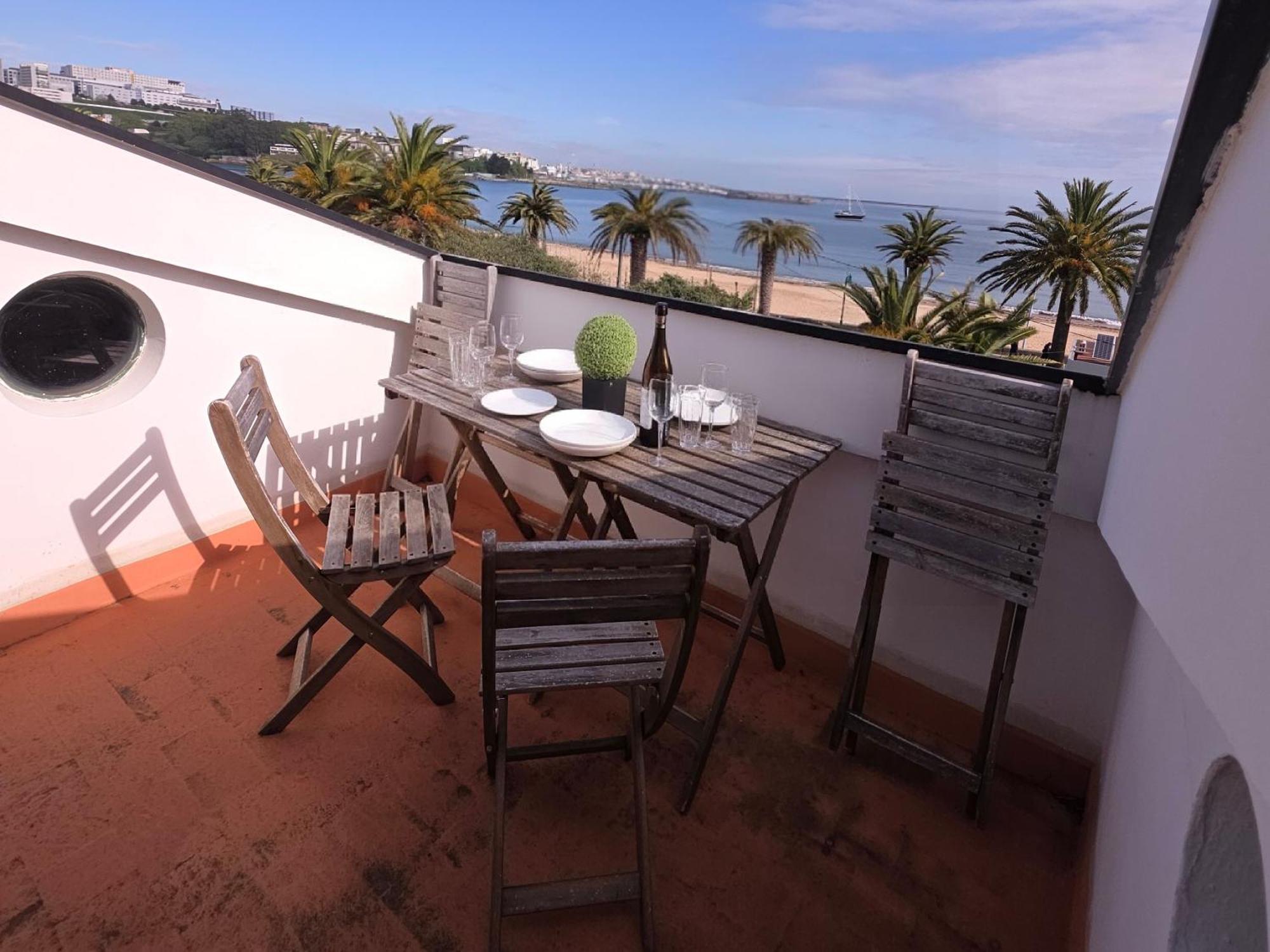Precioso Atico Frente A La Playa De Santa Cristina Apartment A Coruna Bagian luar foto